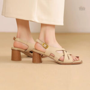 Sandale Chic en Cuir Naturel
