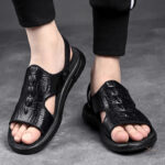 Confort et style des sandales cuir homme effet crocodile
