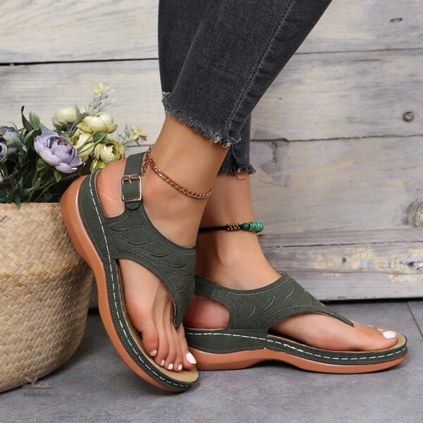 Sandale orthopédique pour pieds sensibles