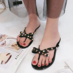 Sandale Femme Cloutée avec design nœud de papillon