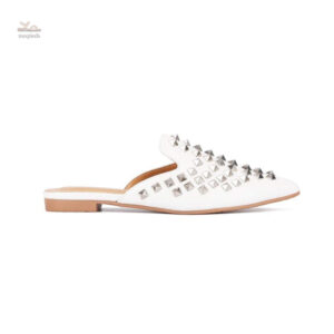 Cloutée et Élégante, Sandale Femme avec Mini Talon