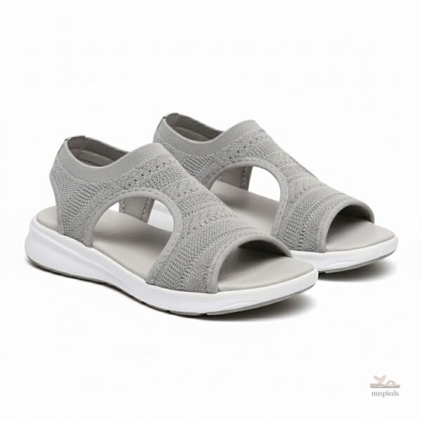 Sandale femme au style moderne et confortable