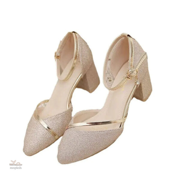 Sandale mariage femme, design doré et pailleté chic