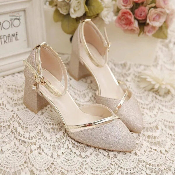 Chaussure de mariage femme, sandale avec lanières dorées
