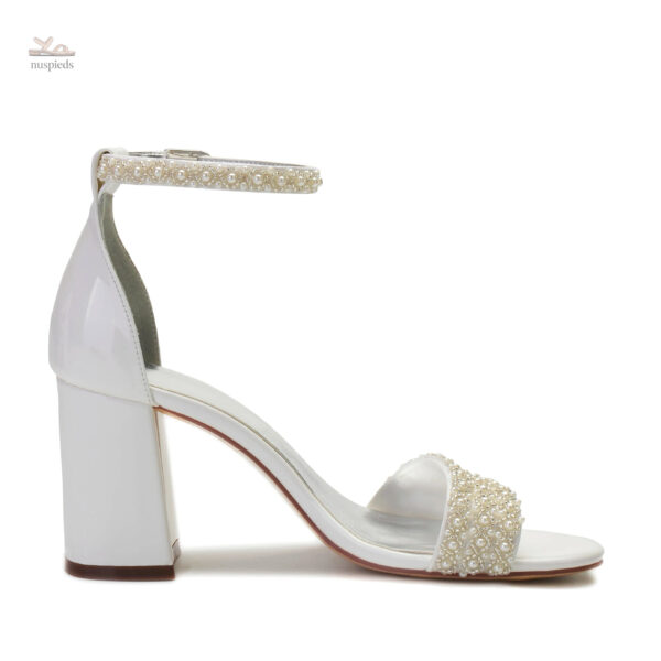 Sandale femme élégante pour mariage ornée de perles