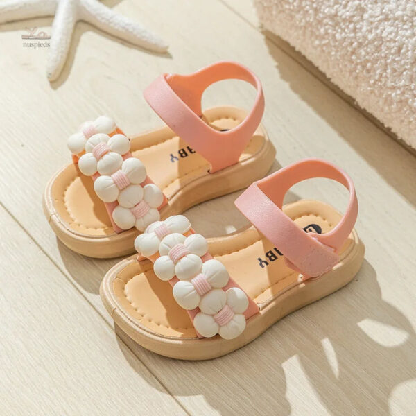 Chaussure d'été fille avec fleurs, confort et sécurité