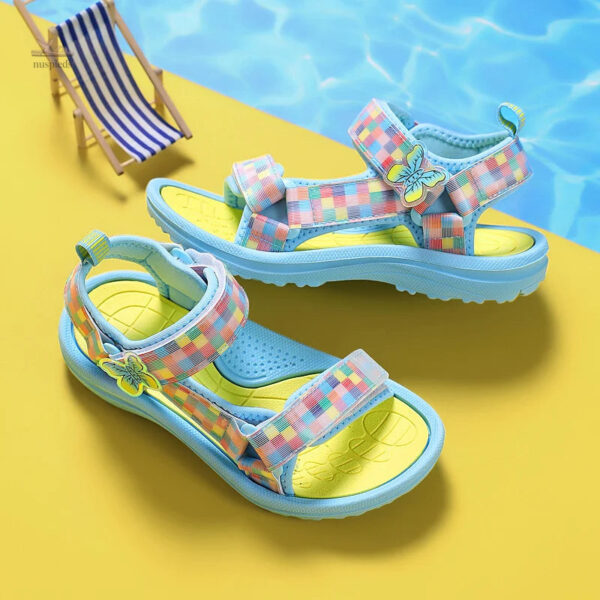 Sandale Fille avec motifs colorés sur lanières