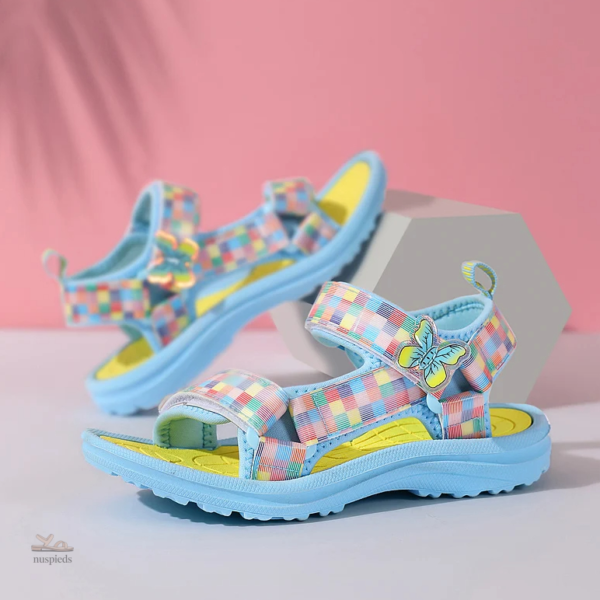 Sandales confortables pour fille avec design damier