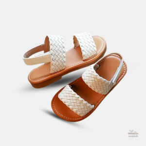 Sandale fille beige avec lanières tressées