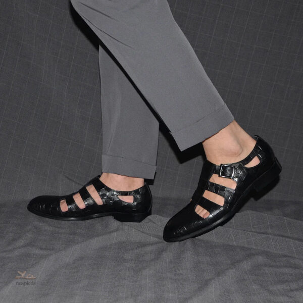 Style décontracté en sandale cuir pour homme