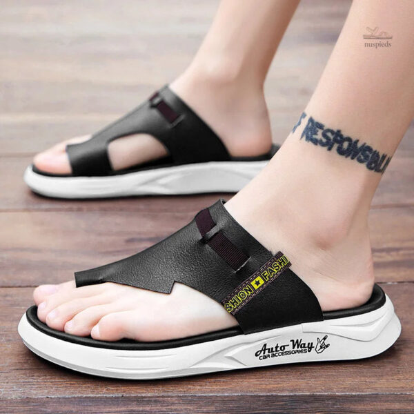 Sandale homme tendance, design décontracté en noir et blanc
