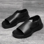 Semelle épaisse pour confort optimal, sandale noire pour homme