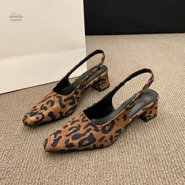 Chaussure femme élégante, motif léopard, talon épais