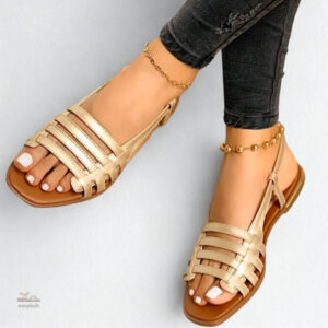 Modèle de sandale nu-pied féminin tendance