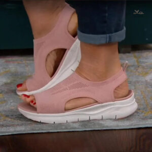 Sandale compensée femme, confort et style