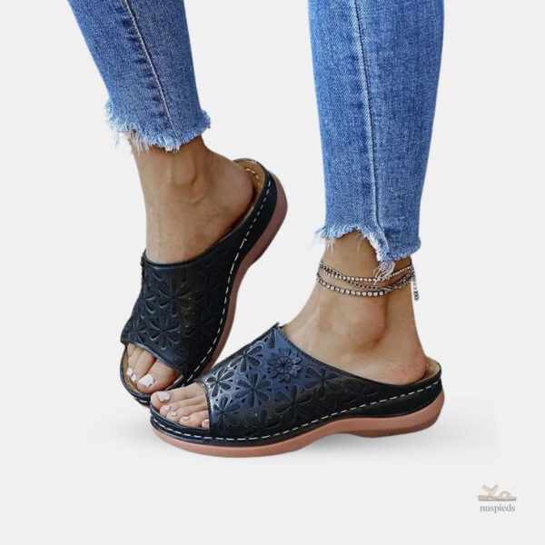 Sandales orthopédiques femme style claquette avec motifs
