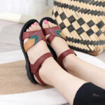 Chaussures orthopédiques pour femme, style contemporain