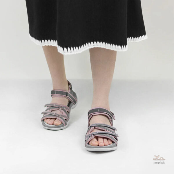 Chaussures de randonnée légères avec système à scratch