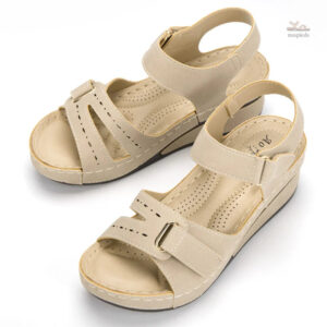 Sandale femme à scratch, beige et confortable