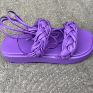 Sandales élégantes pour femme, style spartiate violet
