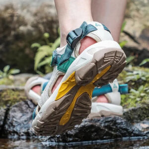 Chaussure légère et confortable pour activités en plein air