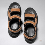 Sandale sportive homme, design contemporain et pratique