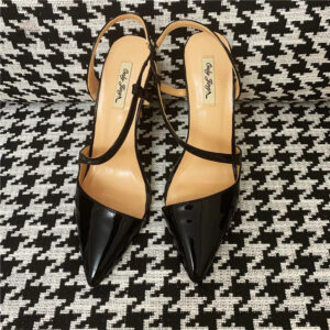 Sandale élégante à talon pointu pour femme, couleur noire