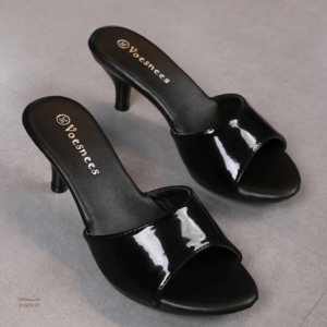 Sandale femme chic à talon, style sexy et moderne