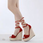 Sandales féminines à talon, design classe et contemporain