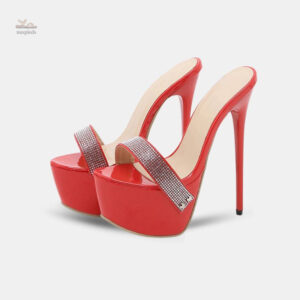 Sandale talon haut femme ornée de strass sur la lanière