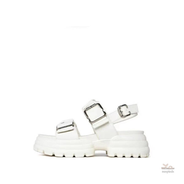 Sandale à talon plateforme, design tendance en blanc