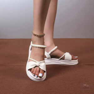 Chaussure à talon confortable avec bande élastique