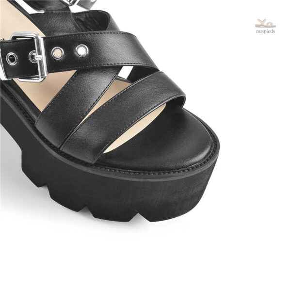 Sandales confortables avec talon en hauteur