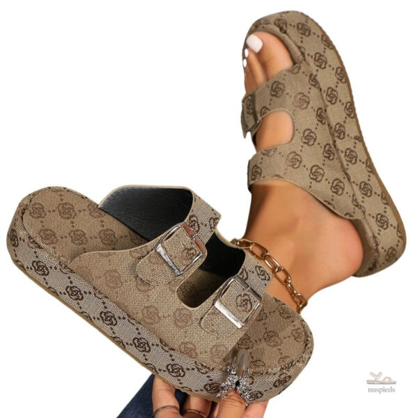 Sandales d'été élégantes avec plateformes confortables