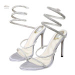 Chaussures à talon avec brides pour un style sophistiqué