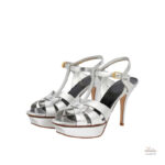 Sandales élégantes à talon haut pour un look chic