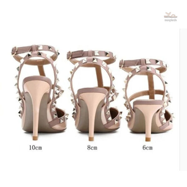 Sandales audacieuses à talons aiguilles pour femme