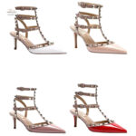 Sandales chic avec talons et clous pour toutes occasions