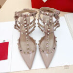 Sandales à talons 7-10 cm avec éléments métalliques