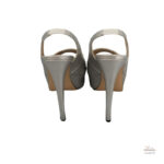 Sandales tendance avec talons aiguilles