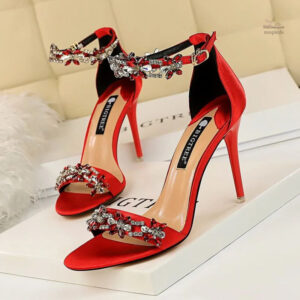 Sandales à talons de 7 à 10 cm avec éclat