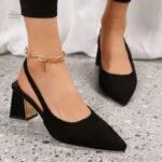 Sandales femme à talons épais, design chic et moderne