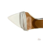Modèle chic de sandales à talons ouverts