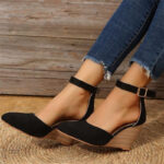 Chaussures à talons compensés pour occasions spéciales
