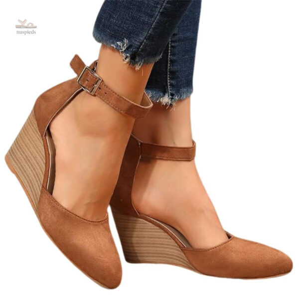 Sandales à talons pour femme avec design moderne
