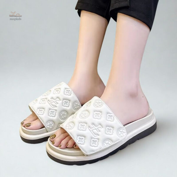 Sandales en Velours avec motifs élégants pour un confort optimal