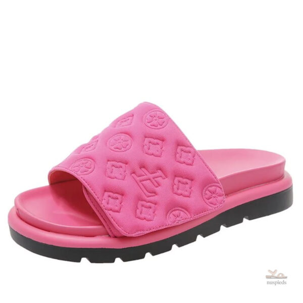 Sandales de Luxe à motifs, alliées de vos tenues estivales
