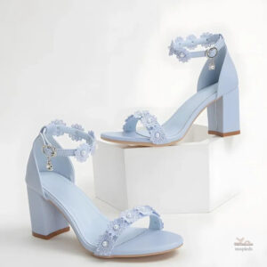 Chaussures de mariage féminines avec détails floraux
