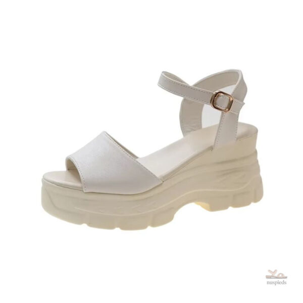 Sandales confortables à boucle pour l'été