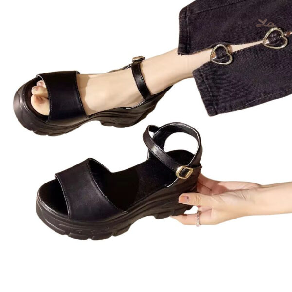 Sandales tendance à plateforme pour femme moderne